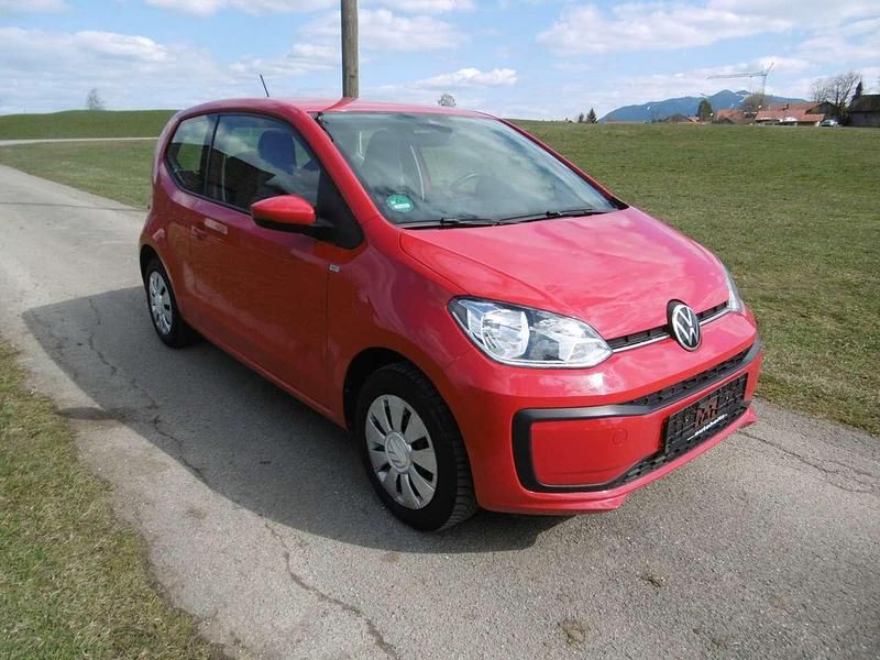 Gebraucht VW up! Basis 65 PS (47 kW) 2022 Tornadorot Kleinwagen