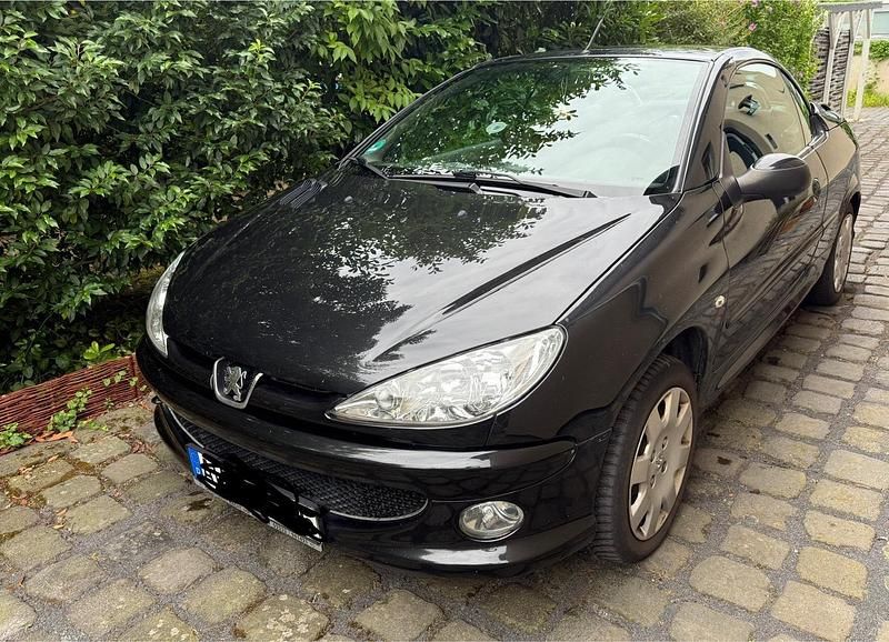 Schwarz Gebraucht 2005 Peugeot 206 CC Cabrio | 600 € (Superpreis) - Bild 1/4