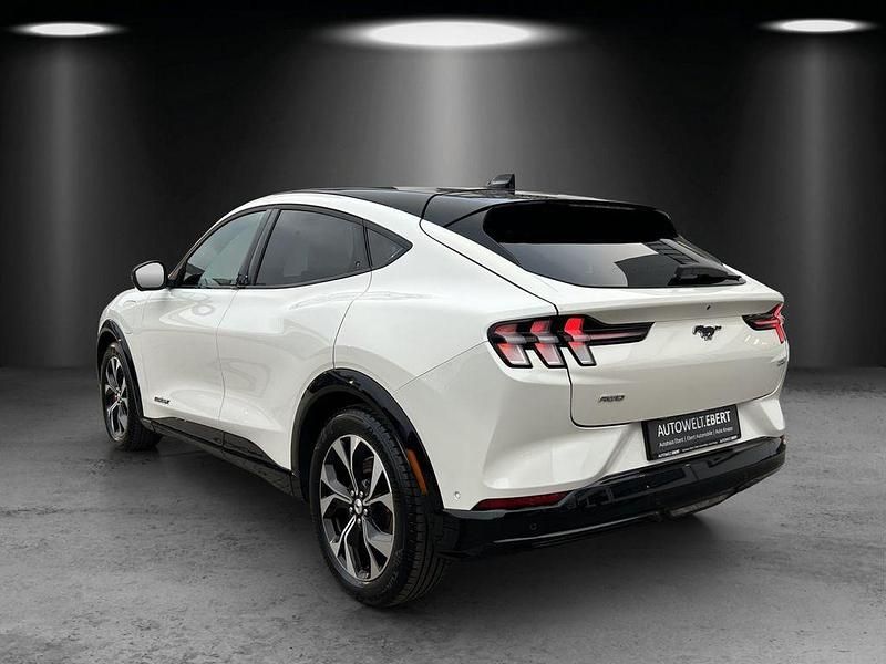 Gebraucht Ford Mustang Mach-E 258 kW (351 PS) 2022 Blau SUV