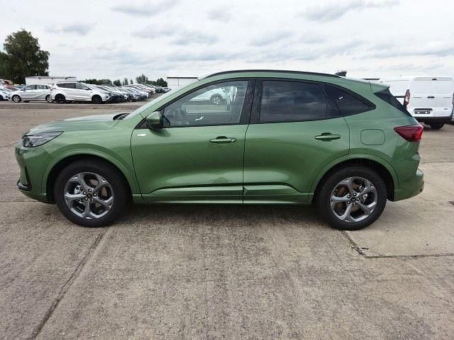 Gebraucht Ford Kuga ST-Line 186 PS (136 kW) 2025 Grün SUV