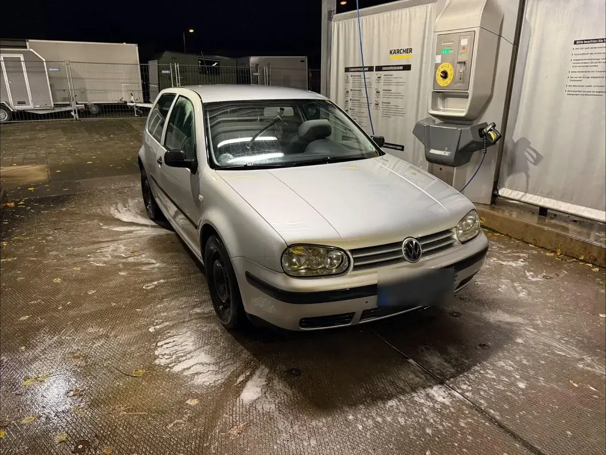 Gebraucht VW Golf IV 75 PS (55 kW) 2002 Silber Limousine