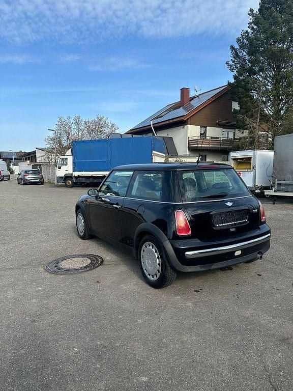 Gebraucht Mini ONE 90 PS (66 kW) 2001 Schwarz Kleinwagen