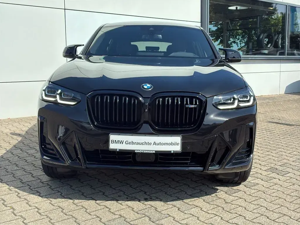 Gebraucht BMW X4 M Sport 343 PS (252 kW) 2025 Schwarz SUV