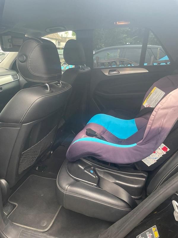 Gebraucht Mercedes ML350 258 PS (189 kW) 2012 Schwarz SUV