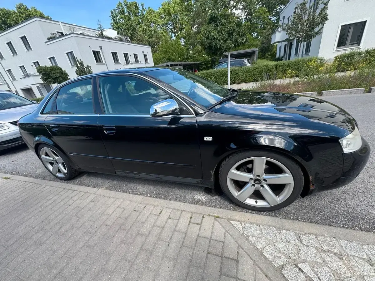 Gebraucht Audi A4 S-Line 130 PS (95 kW) 2004 Schwarz Limousine