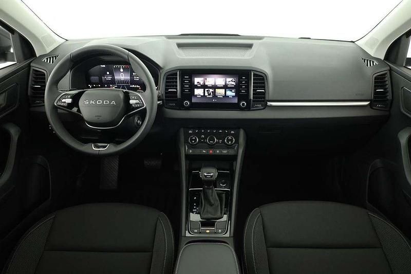 Neu Skoda Karoq Selection 150 PS (110 kW) 2026 Graphite grau metallic SUV