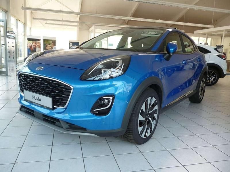 Dynamicblau metallic Gebraucht 2023 Ford Puma Gen-E Titanium Kombi | 22.290 € (Fairer Preis) - Bild 1/4