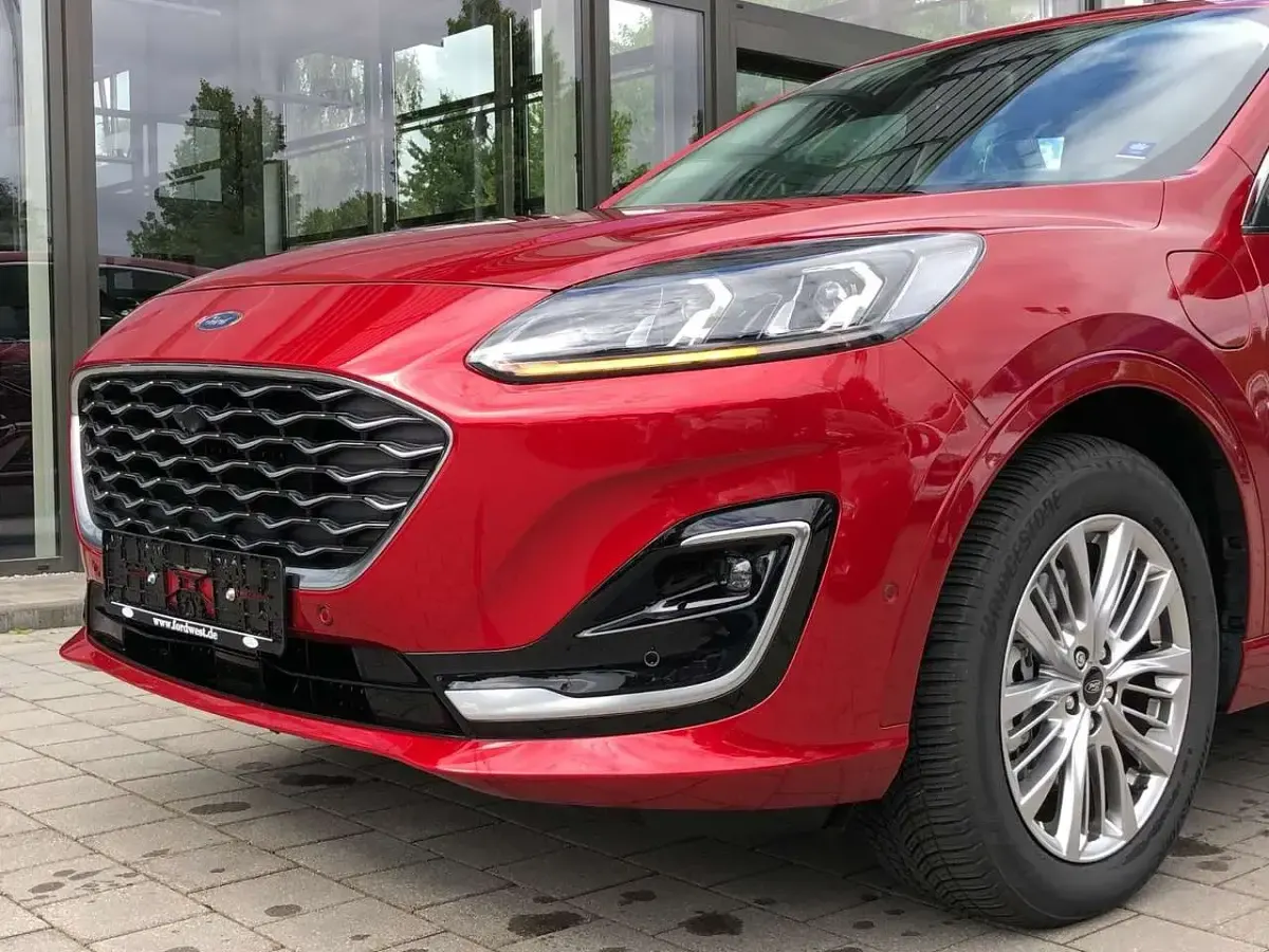 Gebraucht Ford Kuga Vignale 224 PS (164 kW) 2021 Ein traum in lucid rot SUV