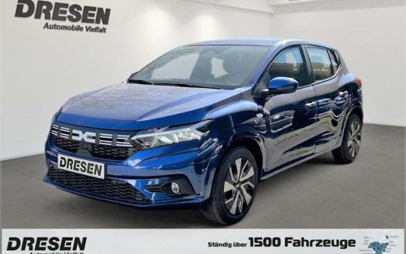 Blau Neu 2025 Dacia Sandero Expression Kleinwagen | 17.495 € (Fairer Preis) - Bild 1/4