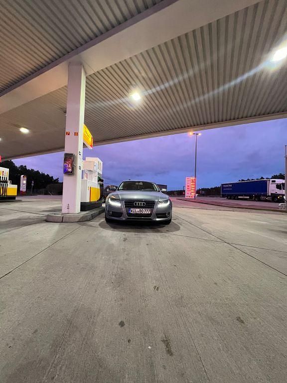 Gebraucht Audi A5 Sportback 170 PS (125 kW) 2011 Blau Kleinwagen