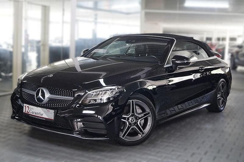 Schwarz Gebraucht 2022 Mercedes C220 AMG Cabrio | 29.990 € (Superpreis) - Bild 1/4