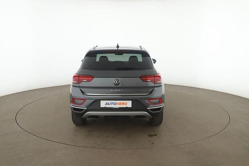 Gebraucht VW T-Roc Style 150 PS (110 kW) 2022 Grau SUV