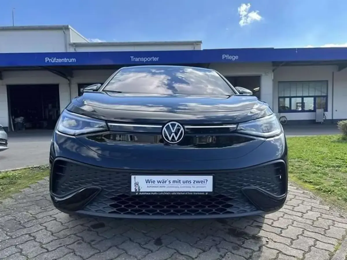 Gebraucht VW ID.5 Pro 127 kW (174 PS) 2024 Grenadillschwarz metallic SUV