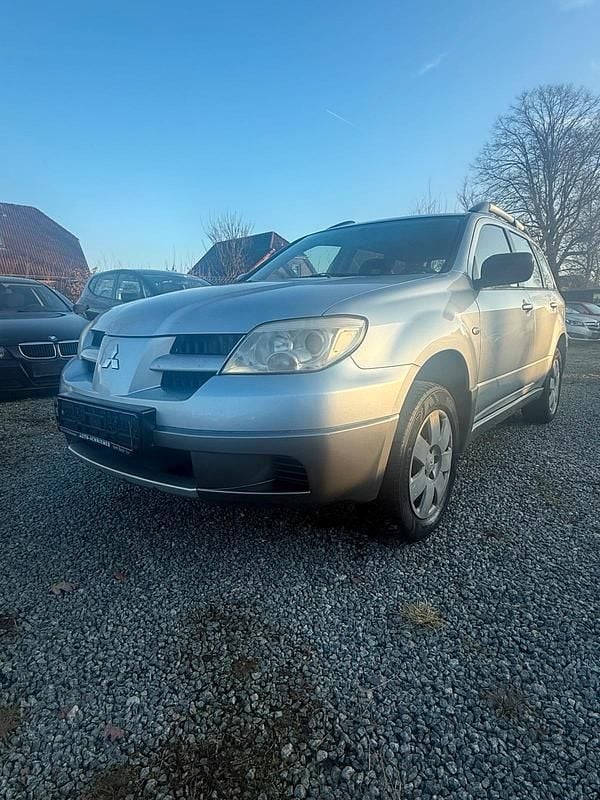 Gebraucht Mitsubishi Outlander 136 PS (100 kW) 2006 Silber SUV