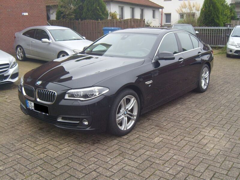 Schwarz Gebraucht 2015 BMW 530 M Sport Limousine | 19.000 € (Teuer) - Bild 1/4