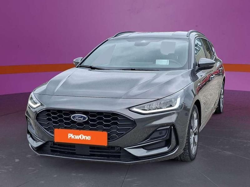 Grau Gebraucht 2024 Ford Focus ST-Line Kombi | 22.460 € (Superpreis) - Bild 1/4
