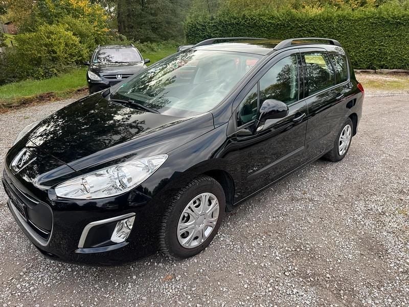 Schwarz Gebraucht 2011 Peugeot 308 Kombi | 2.999 € (Guter Preis) - Bild 1/4