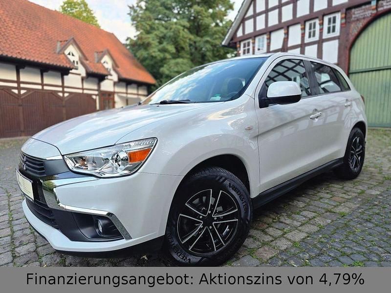 Weiß Gebraucht 2017 Mitsubishi ASX Edition SUV | 11.390 € (Fairer Preis) - Bild 1/4