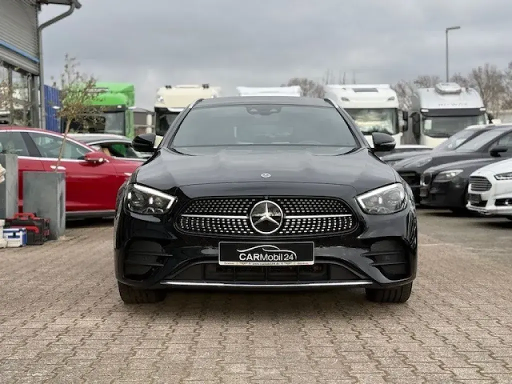 Gebraucht Mercedes 300 194 PS (142 kW) 2020 Obsidianschwarz (metallic) Kombi