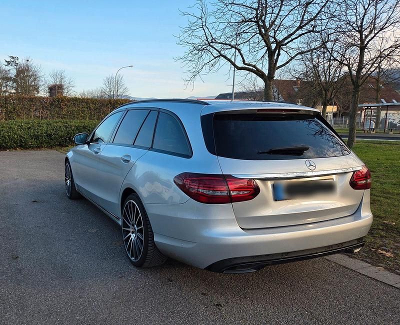 Gebraucht Mercedes C200 160 PS (117 kW) 2021 Silber Kombi
