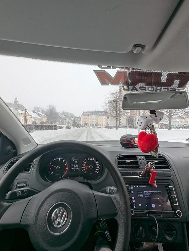 Gebraucht VW Polo 60 PS (44 kW) 2012 Schwarz Kleinwagen