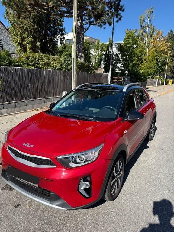 Gebraucht Kia Stonic 99 PS (72 kW) 2021 Rot SUV