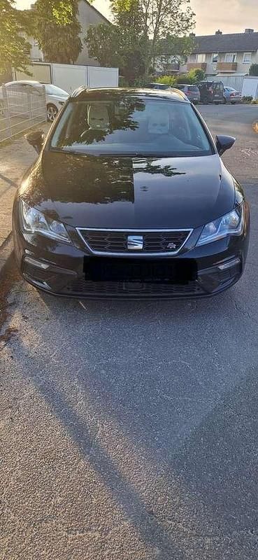 Schwarz Gebraucht 2019 Seat Leon ST FR Kombi | 13.200 € (Guter Preis) - Bild 1/4