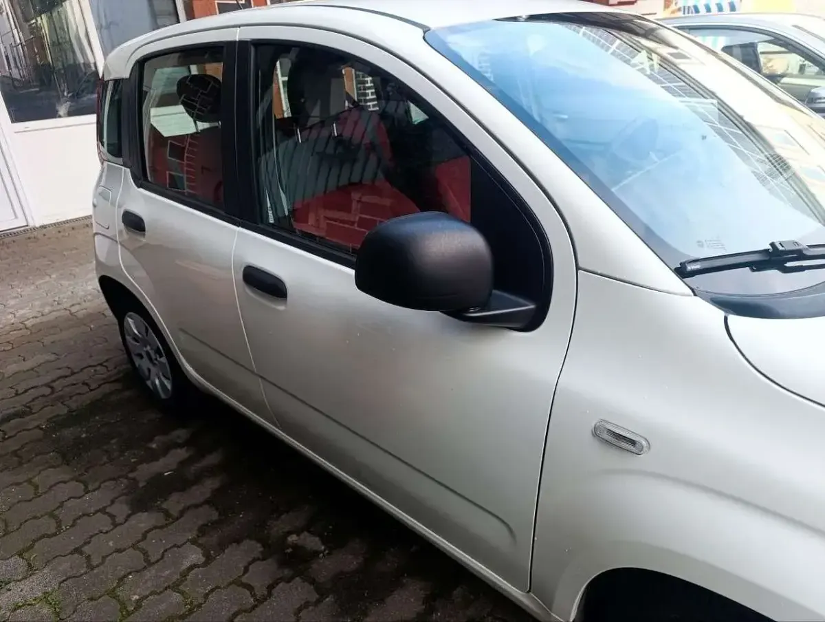 Gebraucht Fiat Panda 69 PS (50 kW) 2015 Weiß Kleinwagen