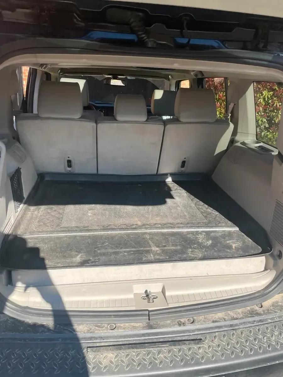 Second-hand Jeep Commander 218 CP (160 kW) 2007 Negru SUV