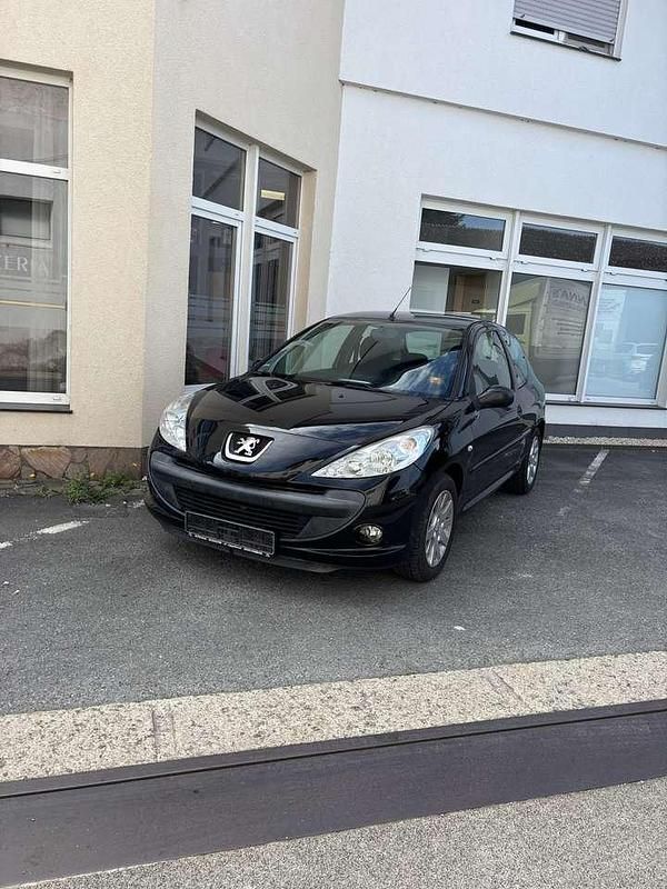 Gebraucht Peugeot 206 75 PS (55 kW) 2009 Schwarz Limousine