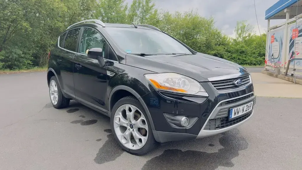 Gebraucht Ford Kuga Individual 200 PS (147 kW) 2010 Schwarz SUV