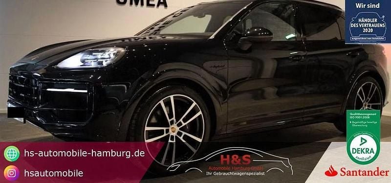 Second-hand Porsche Cayenne 470 CP (345 kW) 2024 Negru SUV