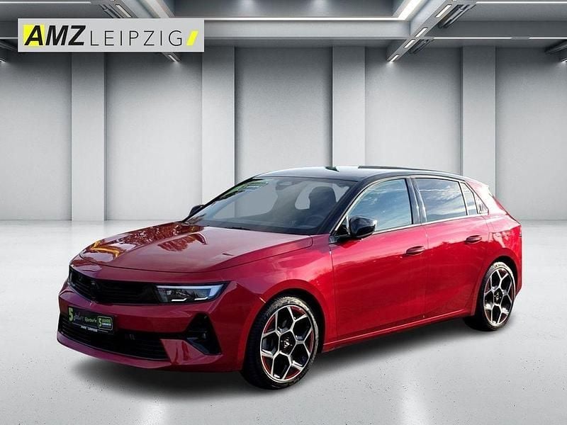 Chili rot/kardio rot Gebraucht 2022 Opel Astra GS Line Limousine | 22.290 € (Fairer Preis) - Bild 1/4