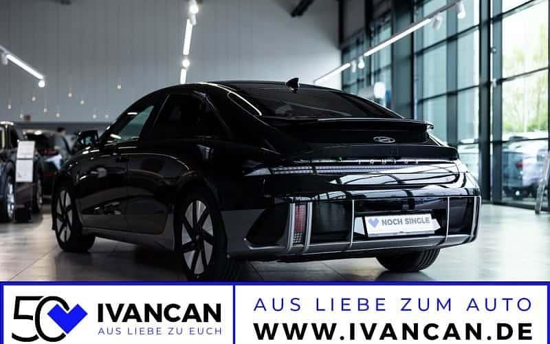 Grün Gebraucht 2024 Hyundai Ioniq 6 Techniq Limousine | 41.990 € (Fairer Preis) - Bild 1/4