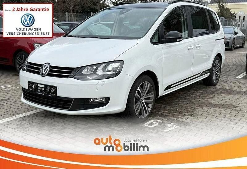 Gebraucht VW Sharan Highline 150 PS (110 kW) 2020 Weiß Van / Kleinbus
