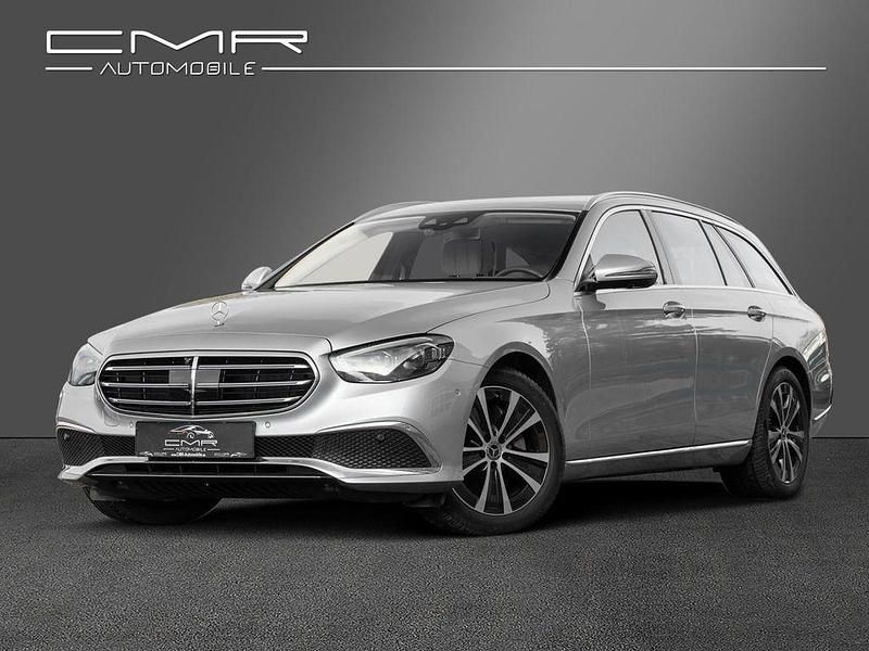 Silber Gebraucht 2020 Mercedes E300 Exclusive Kombi | 42.555 € (Teuer) - Bild 1/4