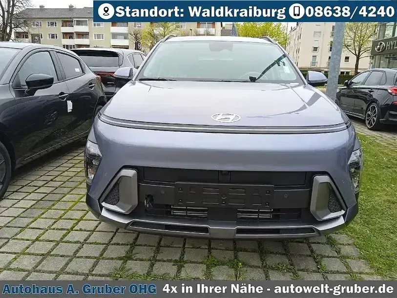 Gebraucht Hyundai Kona Trend 120 PS (88 kW) 2024 Meta blue SUV