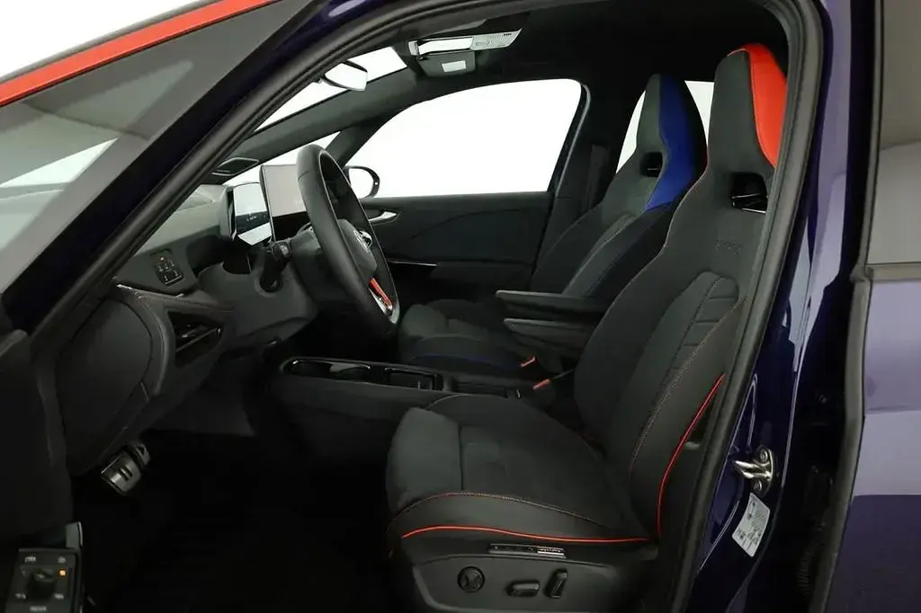 Neu VW ID.3 GTX 239 kW (326 PS) 2026 Ultra violet metallic/ dach schwarz Kleinwagen