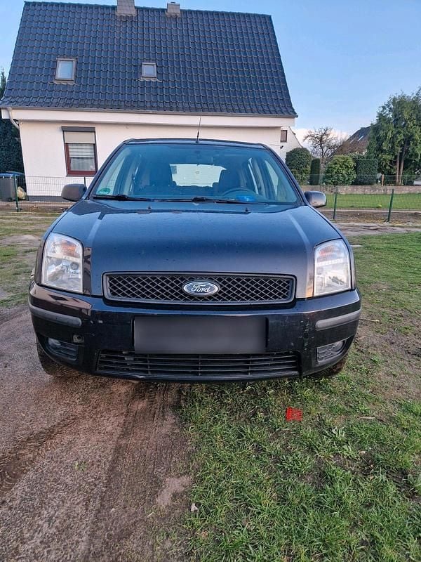 Gebraucht Ford Fusion 80 PS (58 kW) 2008 Schwarz Kleinwagen