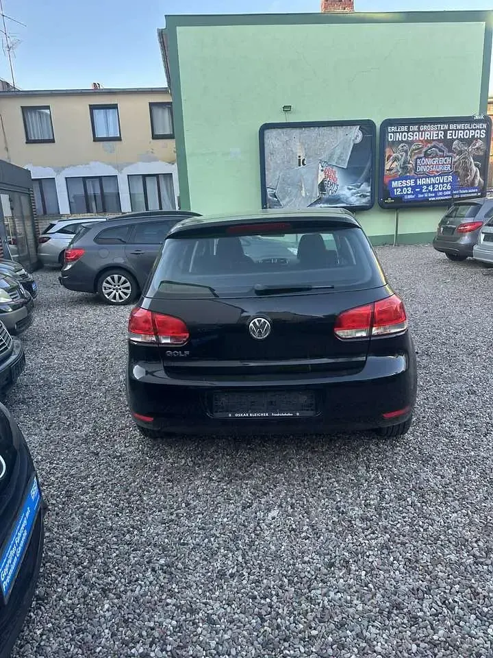Gebraucht VW Golf VI Trendline 80 PS (58 kW) 2011 Schwarz Kleinwagen