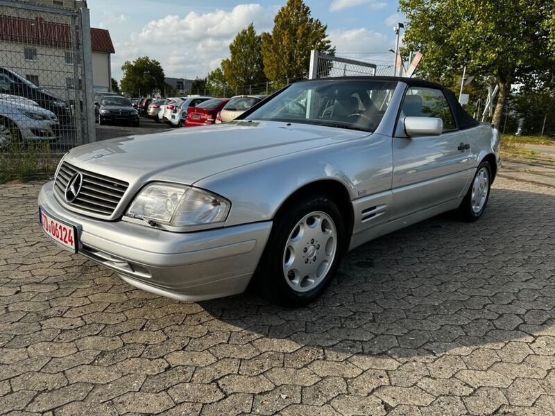 Silber Gebraucht 1997 Mercedes SL320 Cabrio | 15.999 € (Fairer Preis) - Bild 1/4