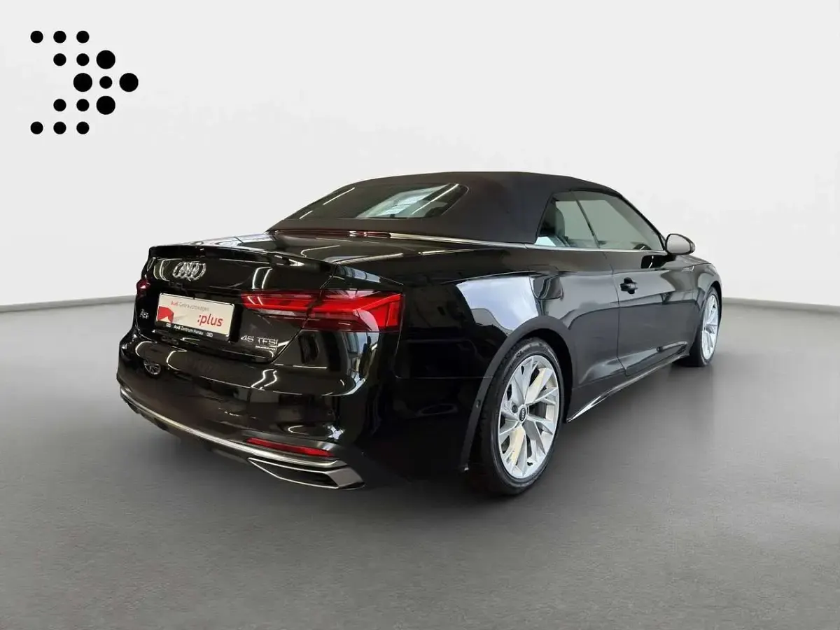 Gebraucht Audi A5 Cabriolet Advanced Plus 265 PS (194 kW) 2023 Mythosschwarz metallic Cabrio