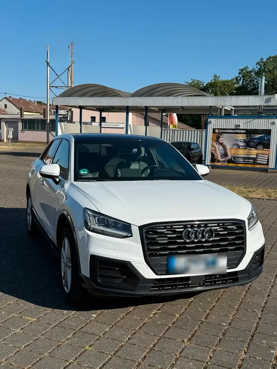 Gebraucht Audi Q2 S-Line 190 PS (139 kW) 2018 Weiß SUV