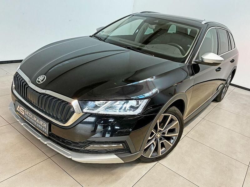Gebraucht Skoda Octavia Scout 4x4 200 PS (147 kW) 2023 Schwarzmagic perleffekt Kombi