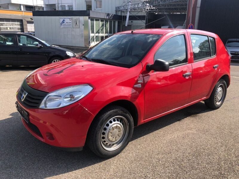 Gebraucht Dacia Sandero Basis 75 PS (55 kW) 2011 Rot Kleinwagen