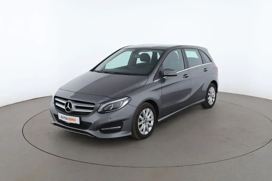 Gebraucht Mercedes B180 Style 122 PS (89 kW) 2017 Kleinwagen