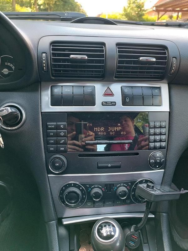 Gebraucht Mercedes CLC200 122 PS (89 kW) 2008 Grau Kleinwagen