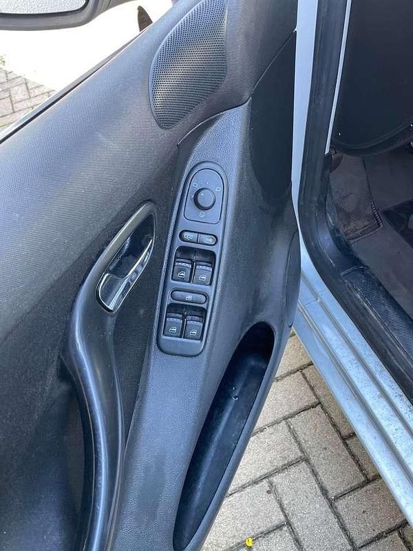Gebraucht Seat Leon 131 PS (96 kW) 2006 Silber Limousine