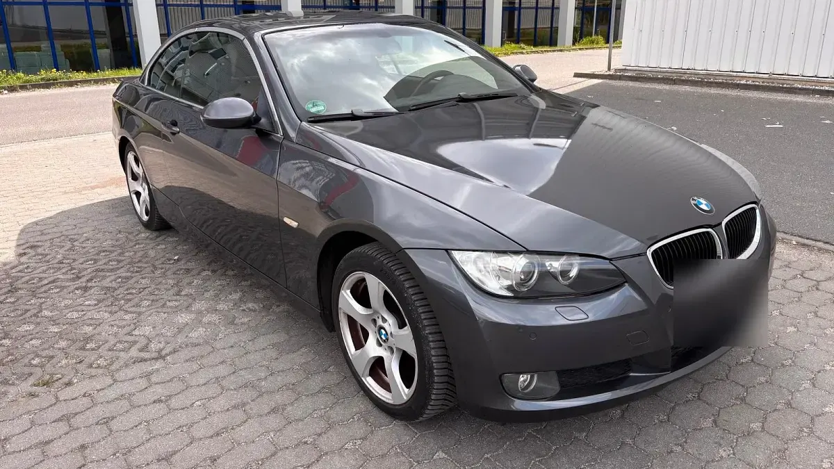 Gebraucht BMW 320 Cabriolet 170 PS (125 kW) 2007 Grau Cabrio