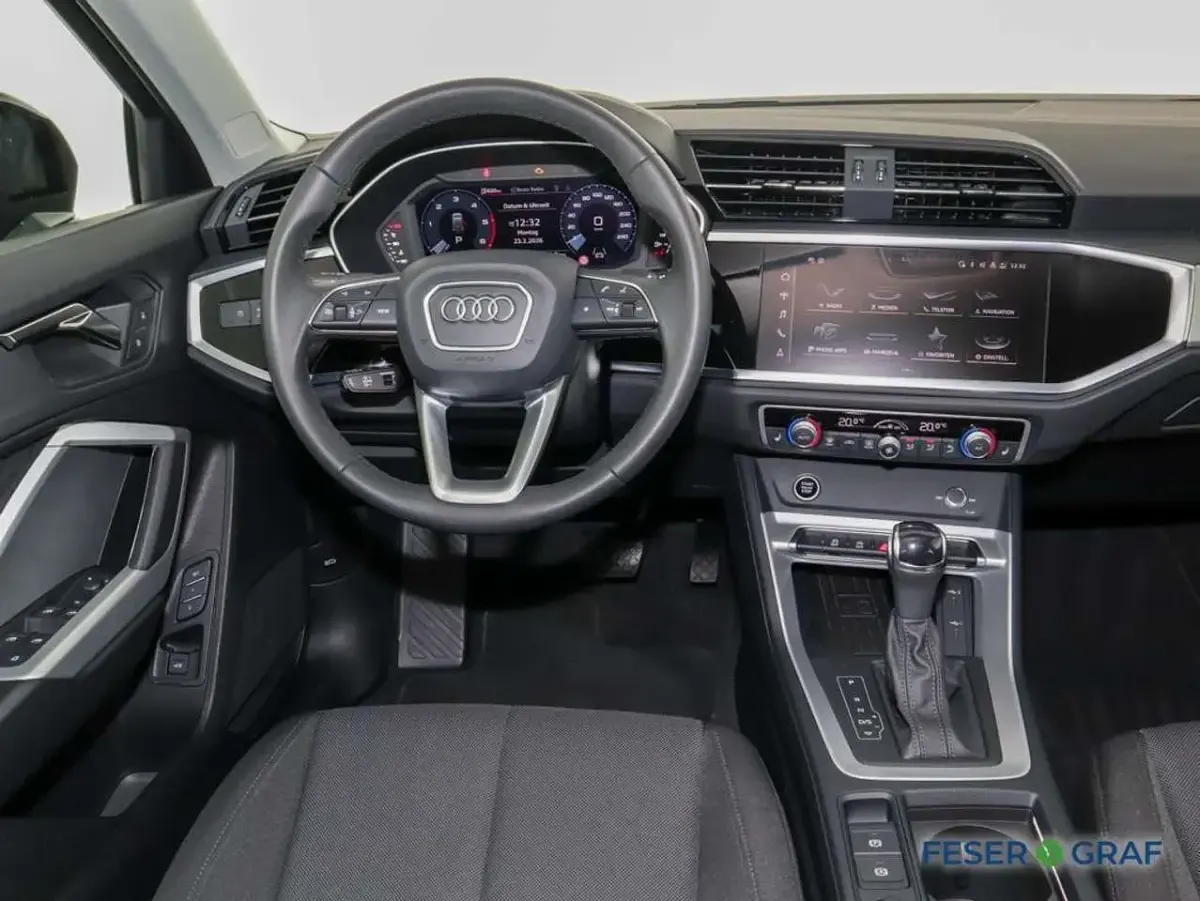 Gebraucht Audi Q3 Advanced Plus 150 PS (110 kW) 2025 Mythosschwarz metallic SUV